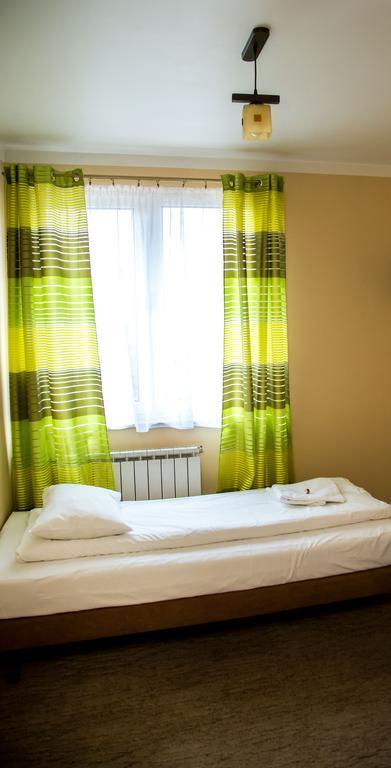 Zajazd Wrota Lasu Hajnówka Camera foto