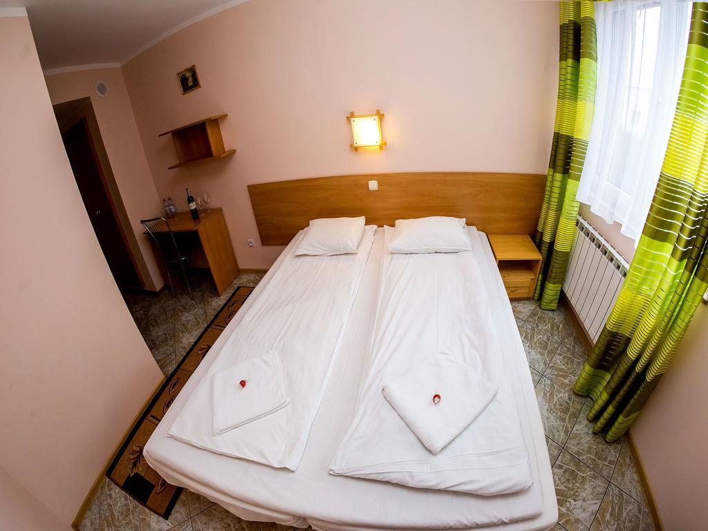 Zajazd Wrota Lasu Hajnówka Camera foto