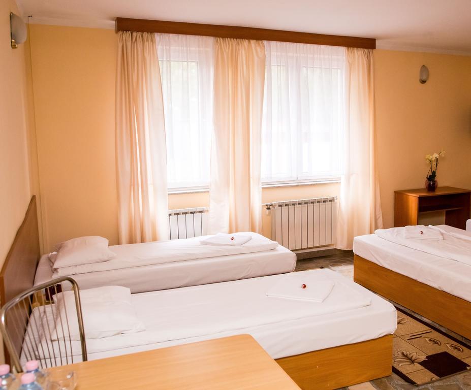 Zajazd Wrota Lasu Hajnówka Camera foto