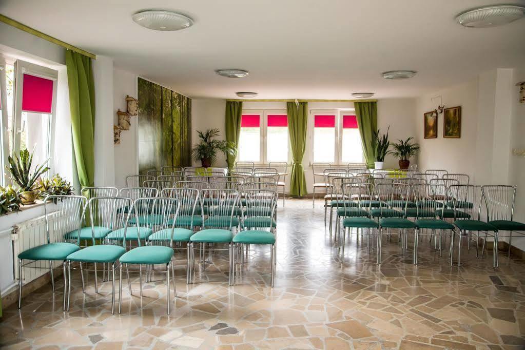 Zajazd Wrota Lasu Hajnówka Esterno foto
